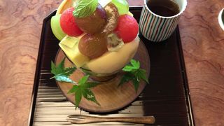 菊乃井のカフェ　無碍山房 Salon de Muge