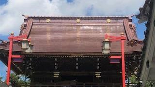 厳かなお寺でした