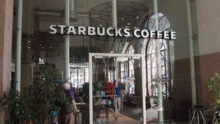 駅ナカのスターバックス