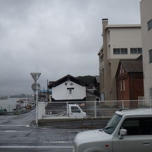 帰り道、地元の酒蔵。機会があれば試飲付きの見学をしたい