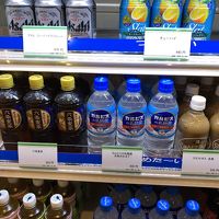 ドリンクは高めなので注意