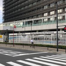 大崎駅　西口ターミナルです