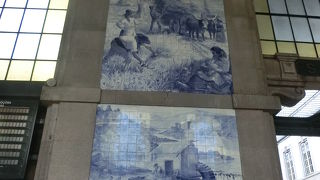 エンリケ航海王子、アズレージョ、ドウロ川とドン ルイス1世橋などでしょうか