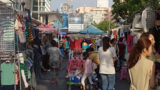 屋台のビールは最高！