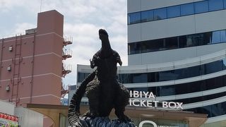 シャンテ前の日比谷のランドマーク