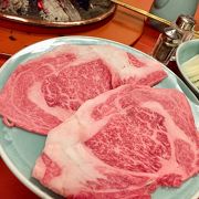 料亭っぽい雰囲気の中で...ひたすら「松阪牛（まつさかうし）」だけ....を頂く（和田金・わだきん／松阪／三重）