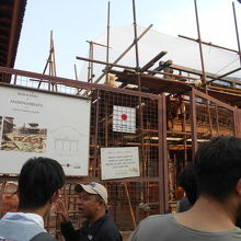 復旧工事も進んでいる。