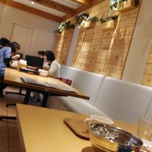 店内の様子です