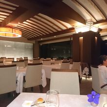 コース料理がメイン