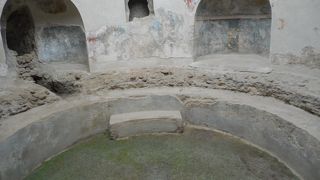 2000年前に浴場があったなんて…