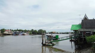 タイらしい川