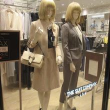 可愛いスーツです