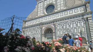 Fireze Santa Maria Novella教会の前の広場