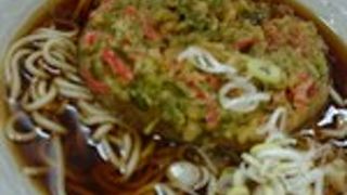 リーズナブルに昔ながらのふわふわ蕎麦