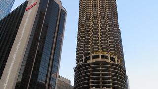 双子のトウモロコシビル