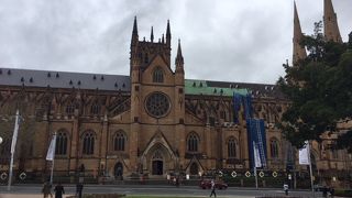 ハイドパーク近くの大聖堂