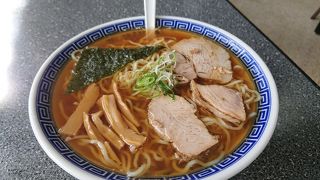 定番メニューは中華そば