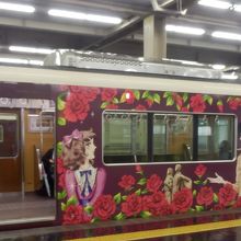 阪急宝塚線の車輛にラッピング　