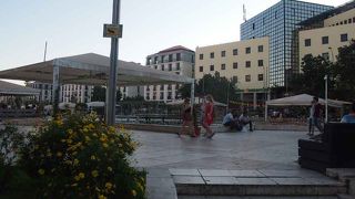 観光エリアではありませんね。