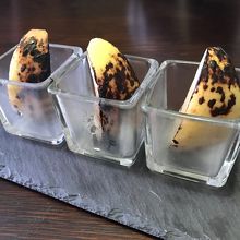 デザートは、シンプルに焼きリンゴ   