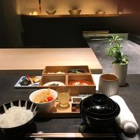 目にも美しい十二颯の朝食。