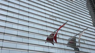 連休で多くの人出。