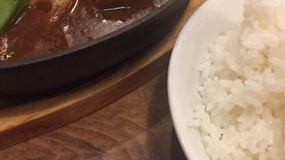 鉄鍋ビストロ＆ワイン デリカージュ 赤坂