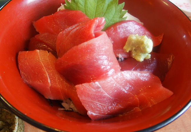 まぐろ丼