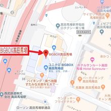 BIGBOX高田馬場店は、西武鉄道の駅に直接、連接しています