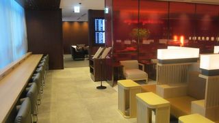 JALのダイヤモンドプレミアラウンジもオープンしました