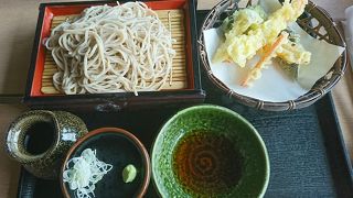 アウトレッド内のお蕎麦屋さん