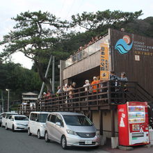 展望台があり、カフェも兼ねています