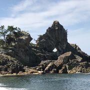 駐車場と海岸へ降りれるスポット