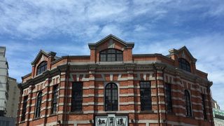 開門は11時からです