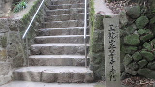 三輪神社で有名です