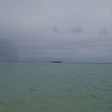 マニャガハ島が見えます。