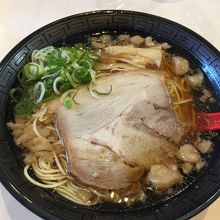 はじめて尾道ラーメンを食べました。