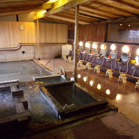 温泉です。広いです。