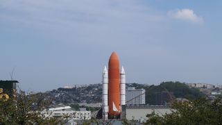 お早めに見納めを（2018年9月現在、スペースシャトルは解体されていません）