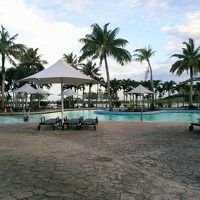 レオパレスリゾートグアムのプールです。