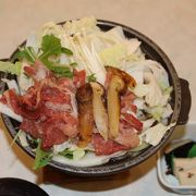 私はツアーで訪れたので松坂牛と松茸のすき焼き食べ放題を頂きました。