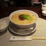 担々麺が看板だが高い