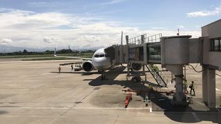 羽田発米子行き・全日空NH383便 新機材のエアバスに搭乗。