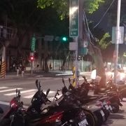 イメージ的には夜の街ですが