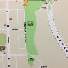 MRT象山駅からのアプローチ