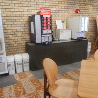 ロビーに無料ドリンクサービスありました。