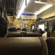 混んでいました。