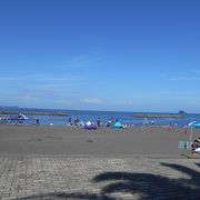 台風直後のオレンジビーチで海水浴。