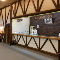 ホテルのフロントです。