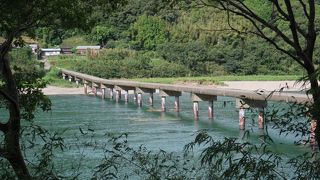 高瀬沈下橋、歩いて往復しました ♪